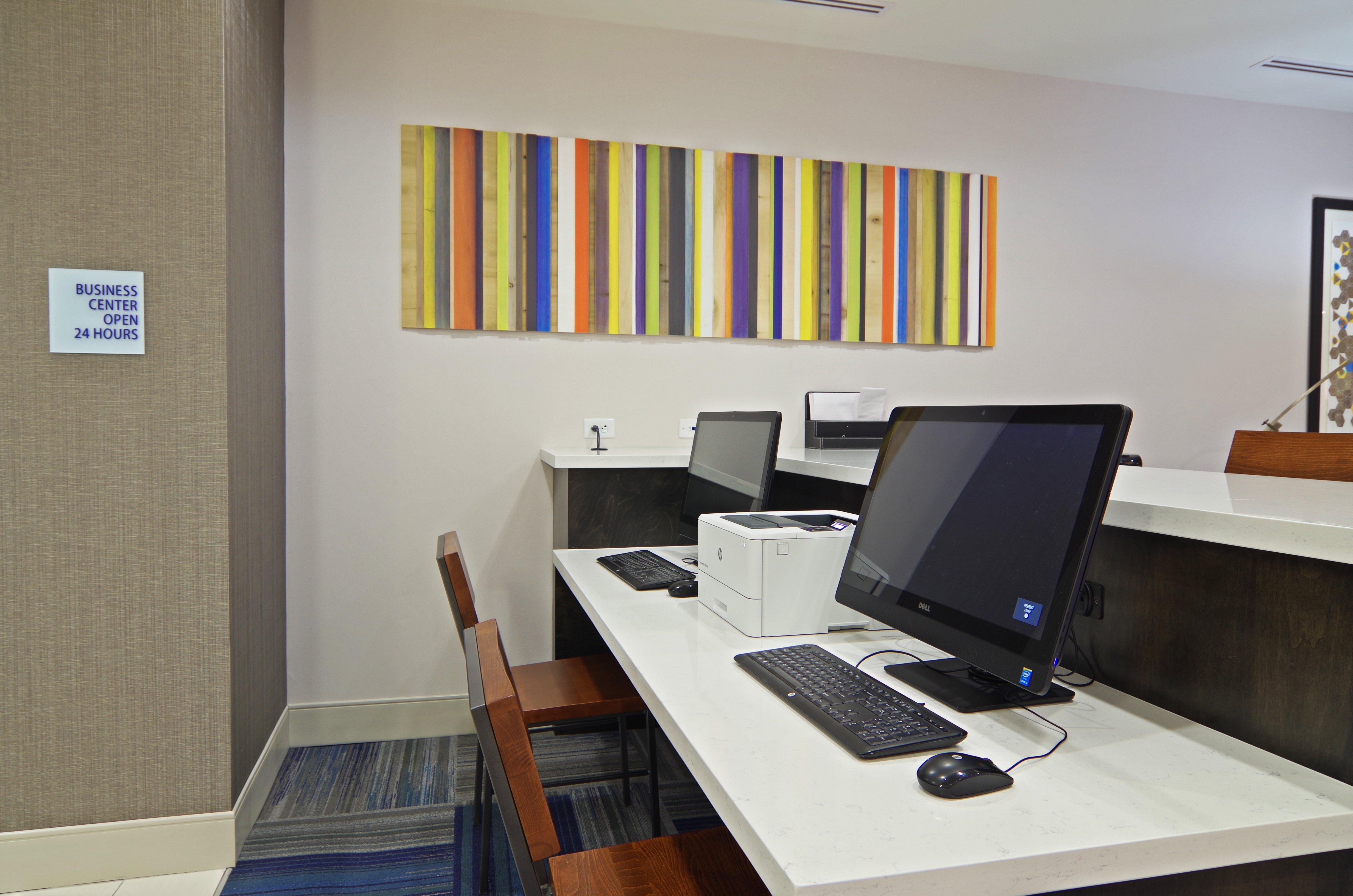 Holiday Inn Express Hotel & Suites Phoenix North Scottsdale 45/58