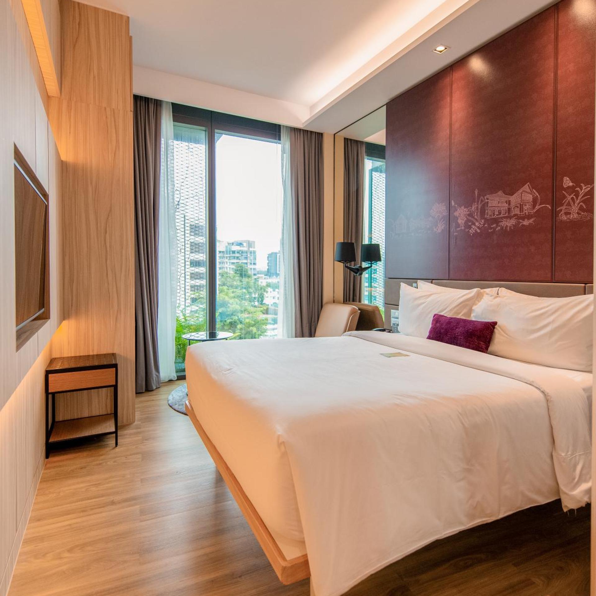 جناح بريفيليج بسرير كينج مع دخول الصالة، Mercure Singapore On Stevens 2/8
