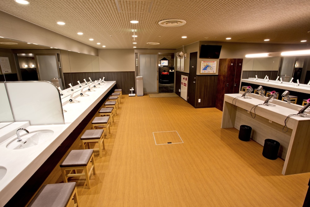 Yaoji Hakata Hotel 37/40
