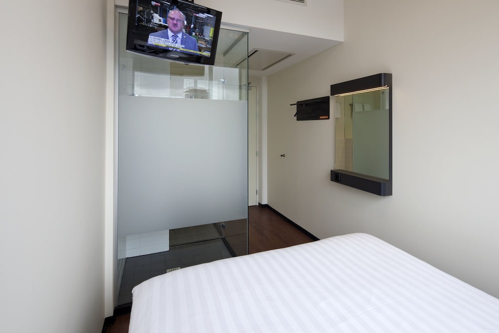 STANDARD, DOUBLE BED