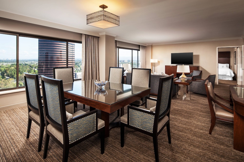 The Westin South Coast Plaza 48/66