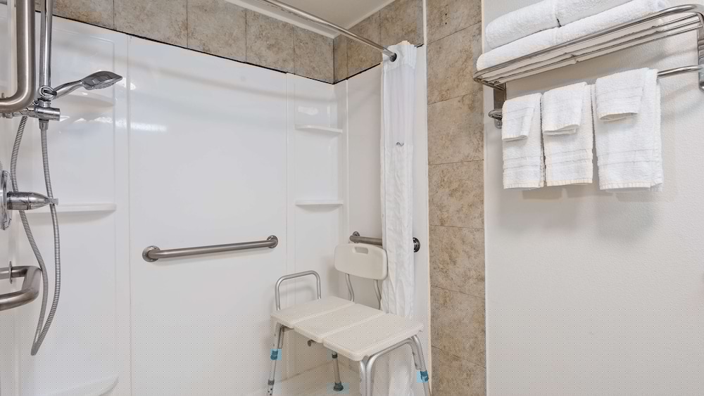 SureStay Plus By Best Western Lubbock Medical Center 12/42