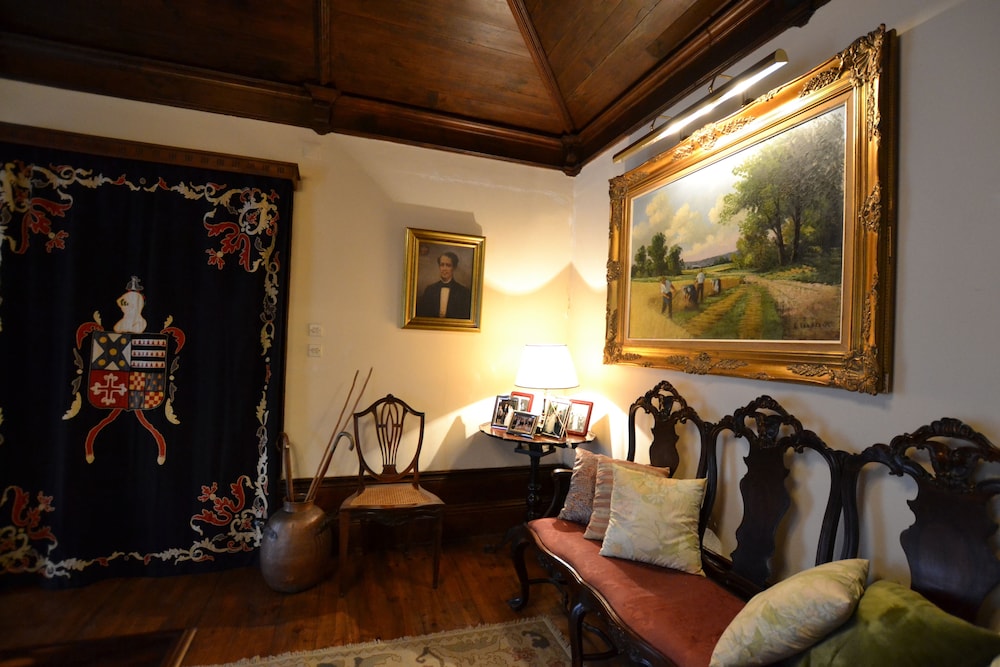 Casa Das Paredes 30/57