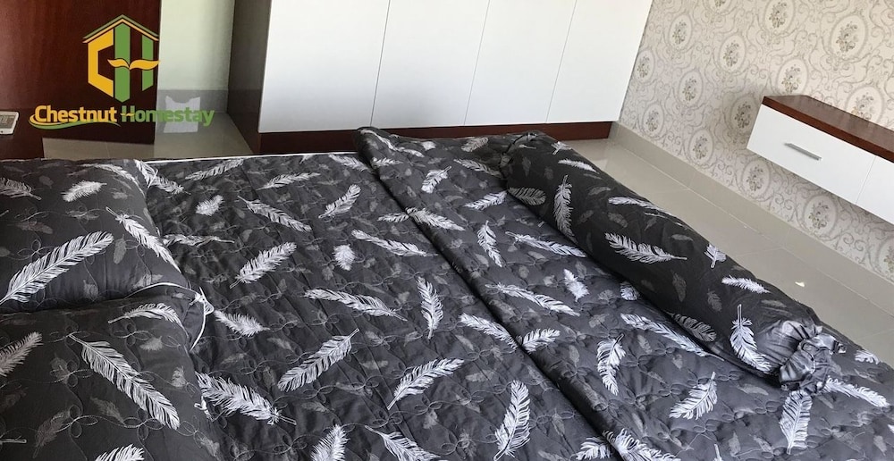 Chestnut Homestay 21/24