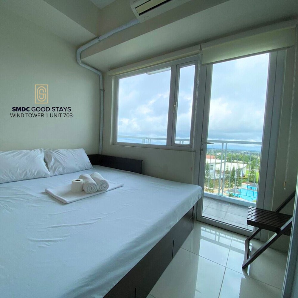 Wind Residences by SMCo 7/50