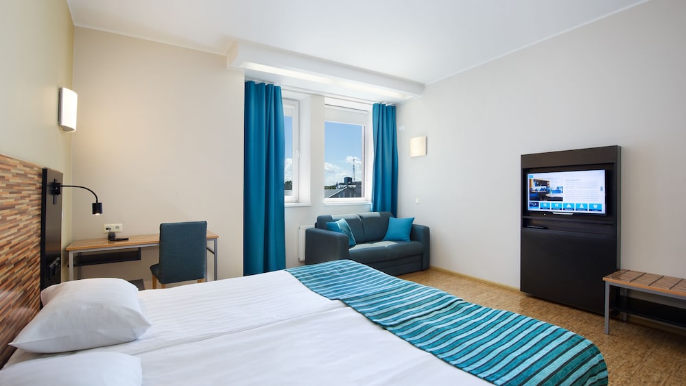 HESTIA HOTEL SEAPORT 4/32