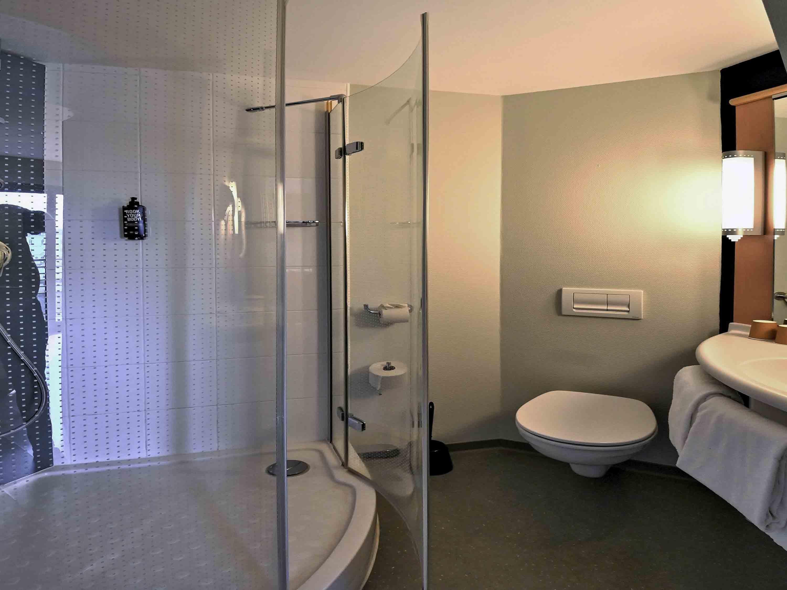 Ibis Auxerre Centre 45/50