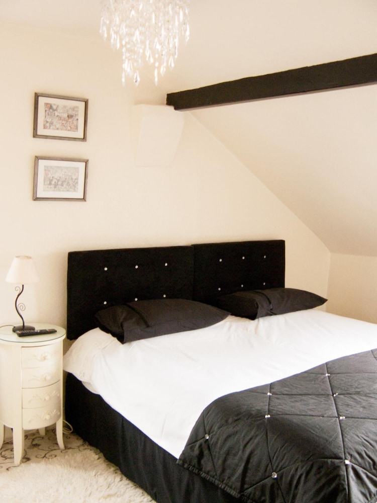 Hedley Villa Guest House 5/42