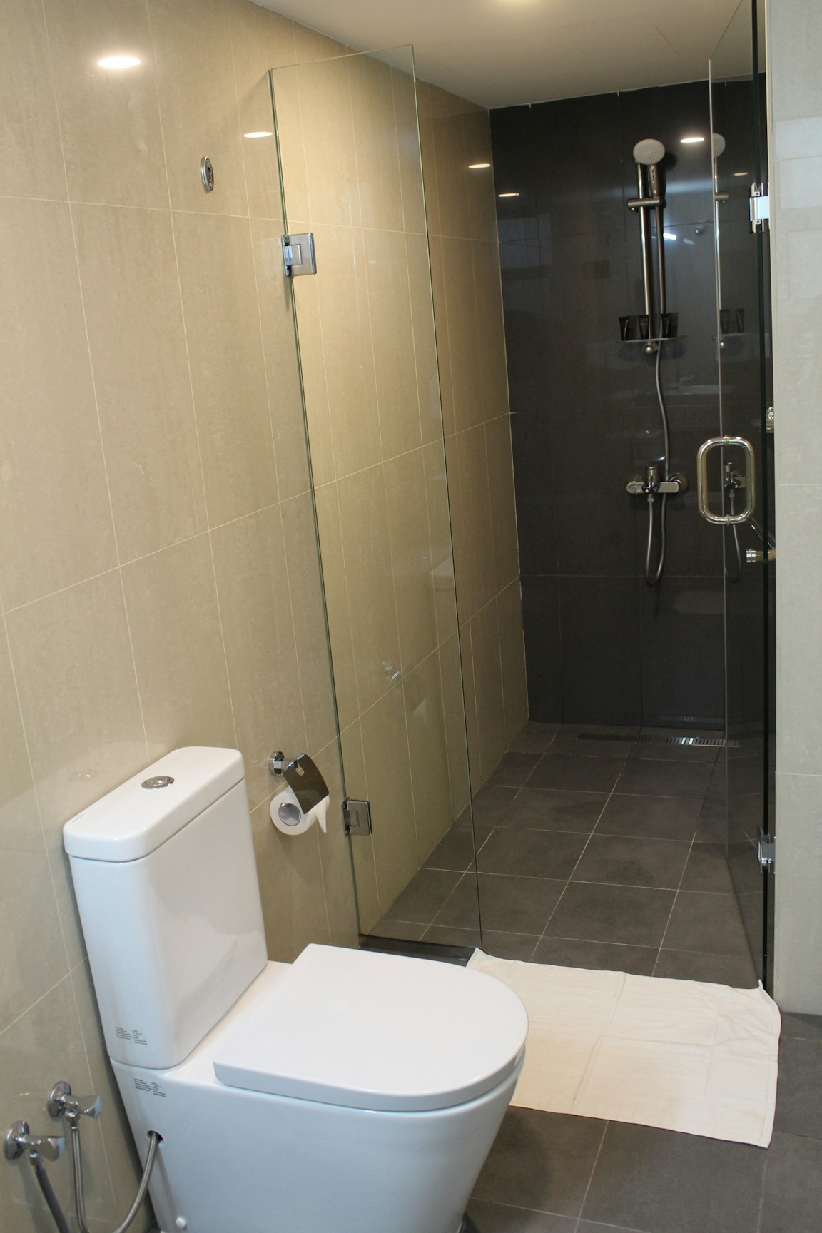 Duqm Express Hotel 12/12