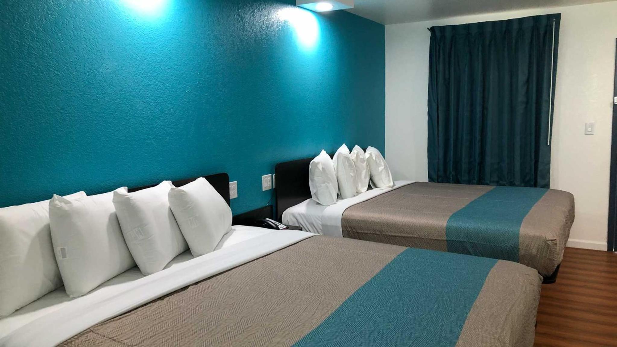 غرفة بسريرين كينج، Motel6 Temple, TX 2/10
