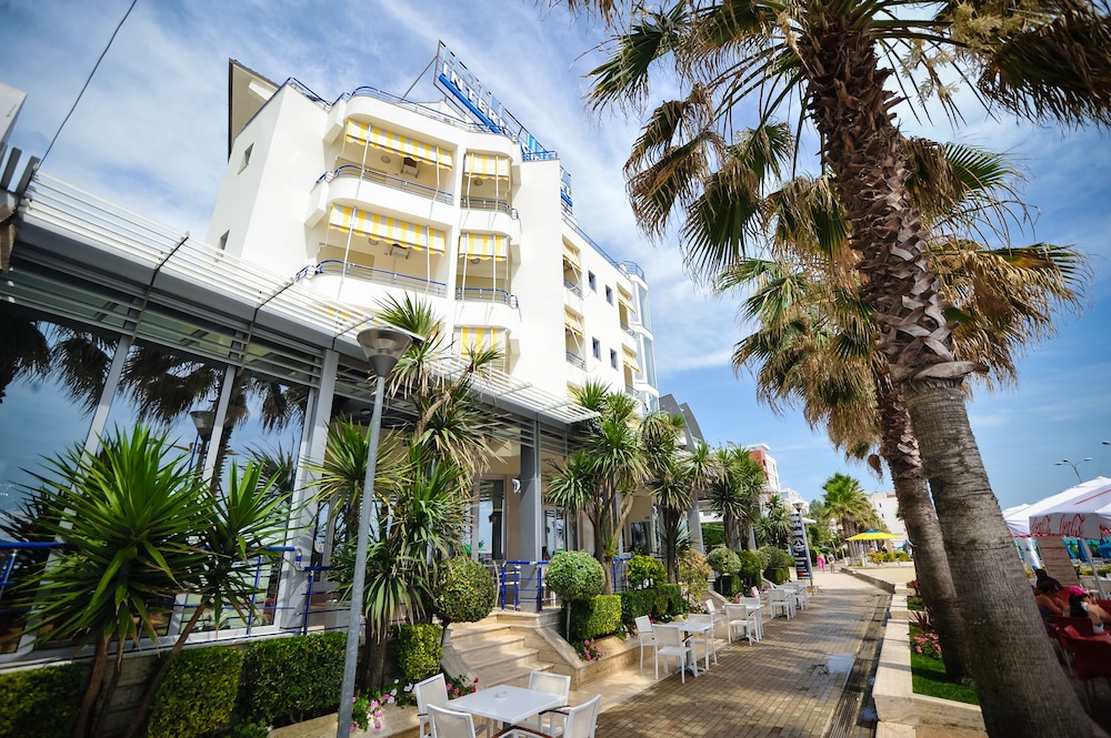 Iliria Internacional Hotel 41/50