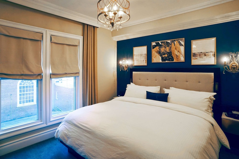 The Peacock Inn Ascend Hotel Collection 13/35