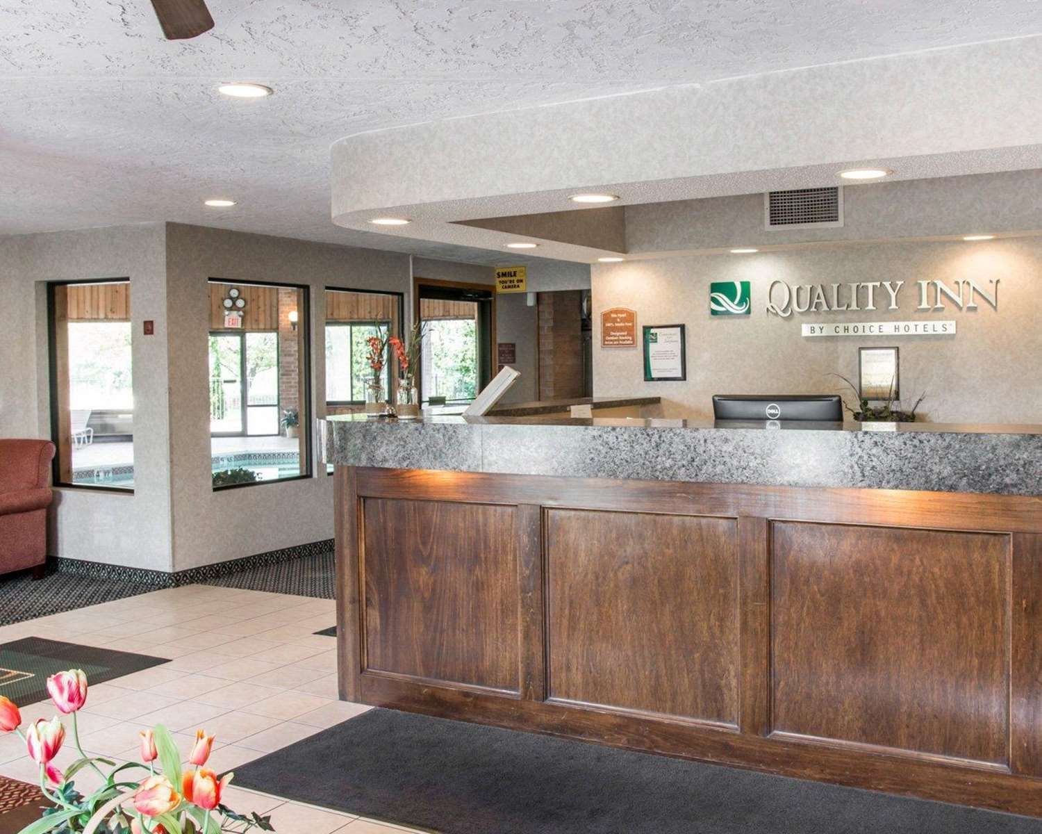 Quality Inn Hudsonville South 1/12