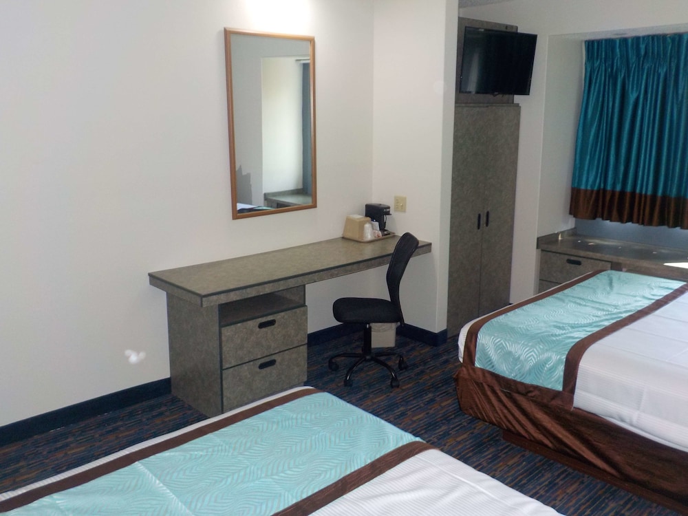MJ Inn & Suites Marienville 6/20