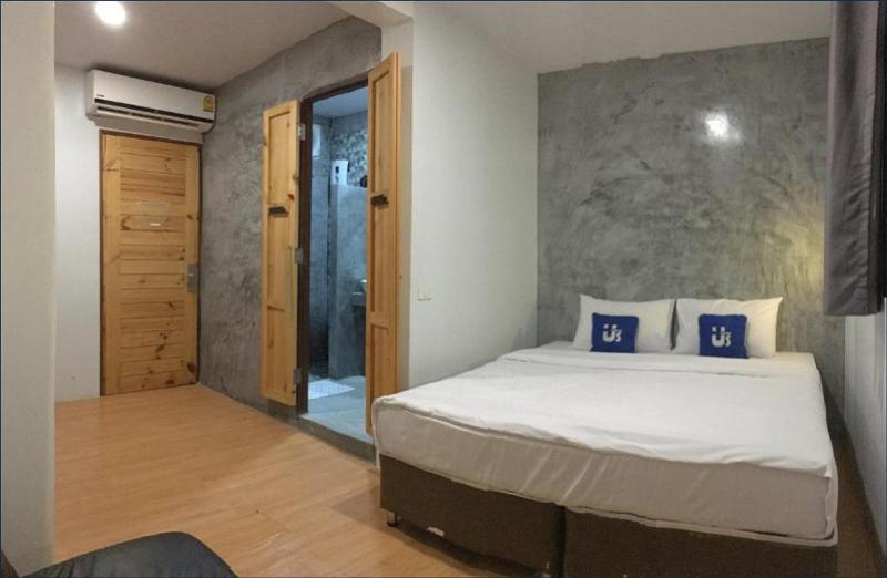 Private, Single, Single Bed