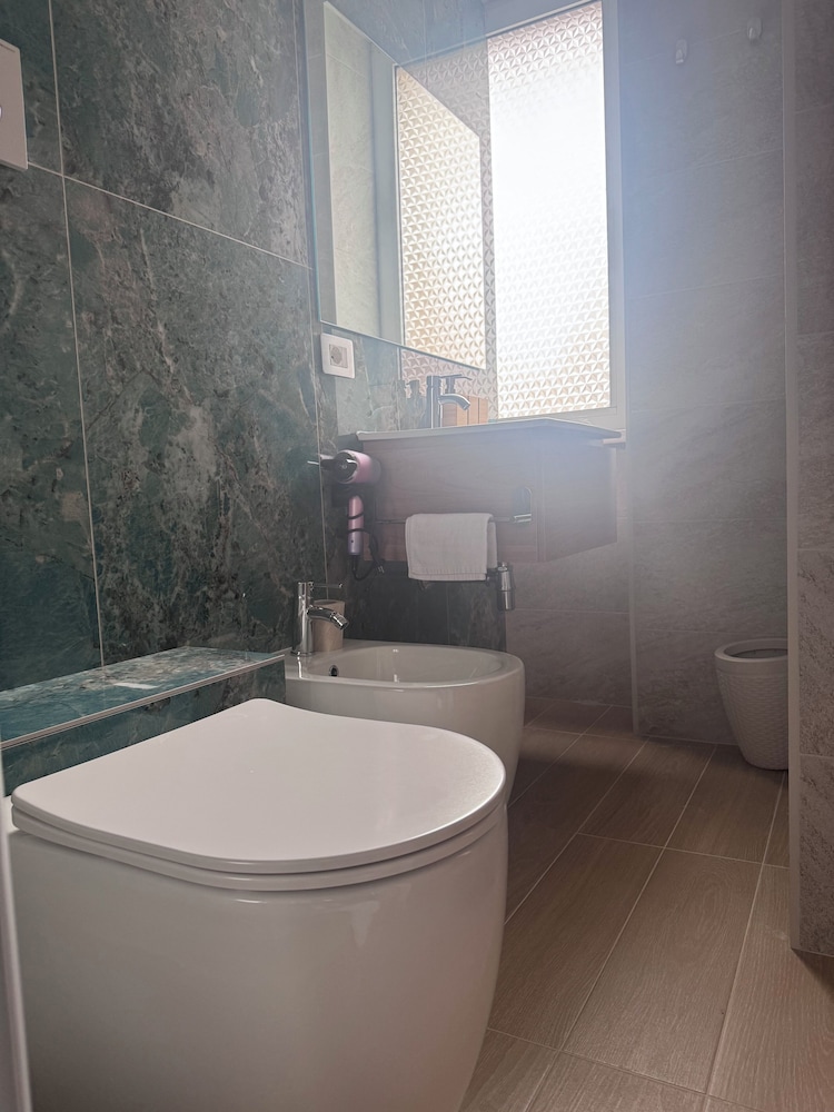 B&B Living 38/43