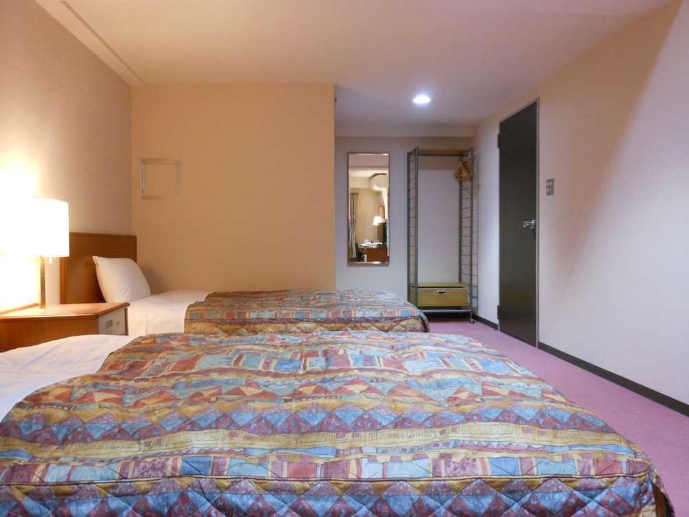 Hotel New Touhoku 11/31