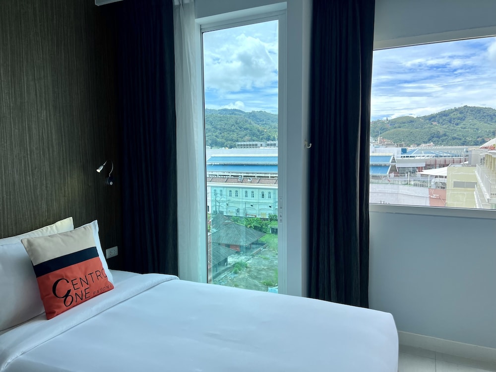 Centro One Patong 38/67