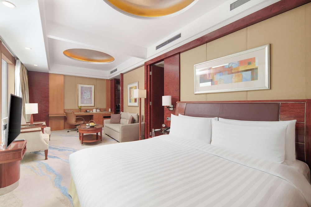 HORIZON, BUND, PREMIER, KING BED, GRAND TOWER