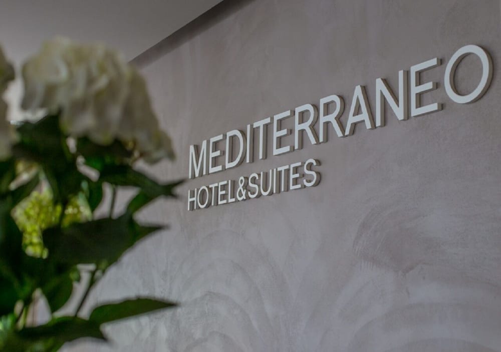 Mediterraneo Hotel and Suites 2/50