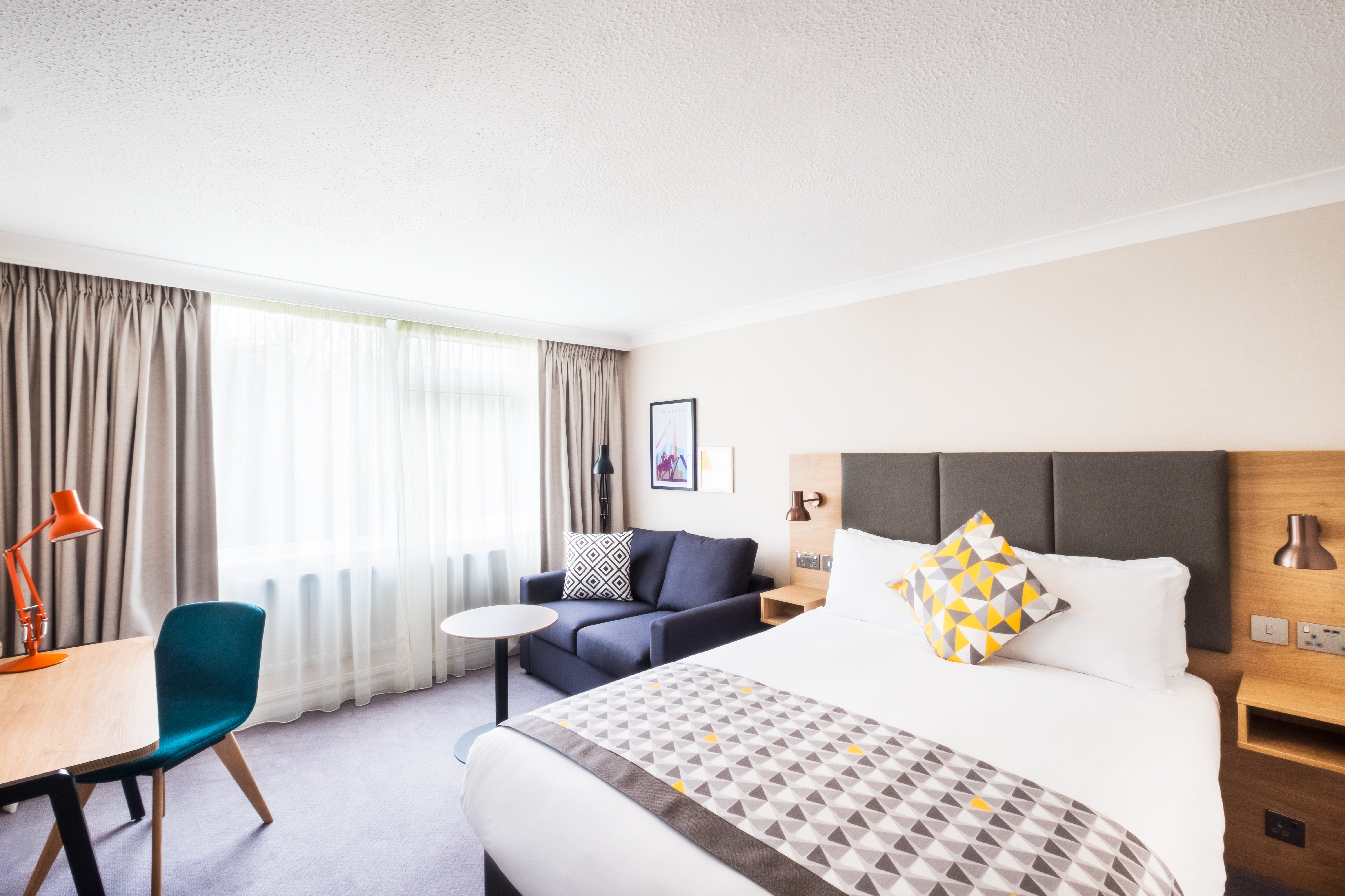 Holiday Inn Reading South M4 Jct11 26/81