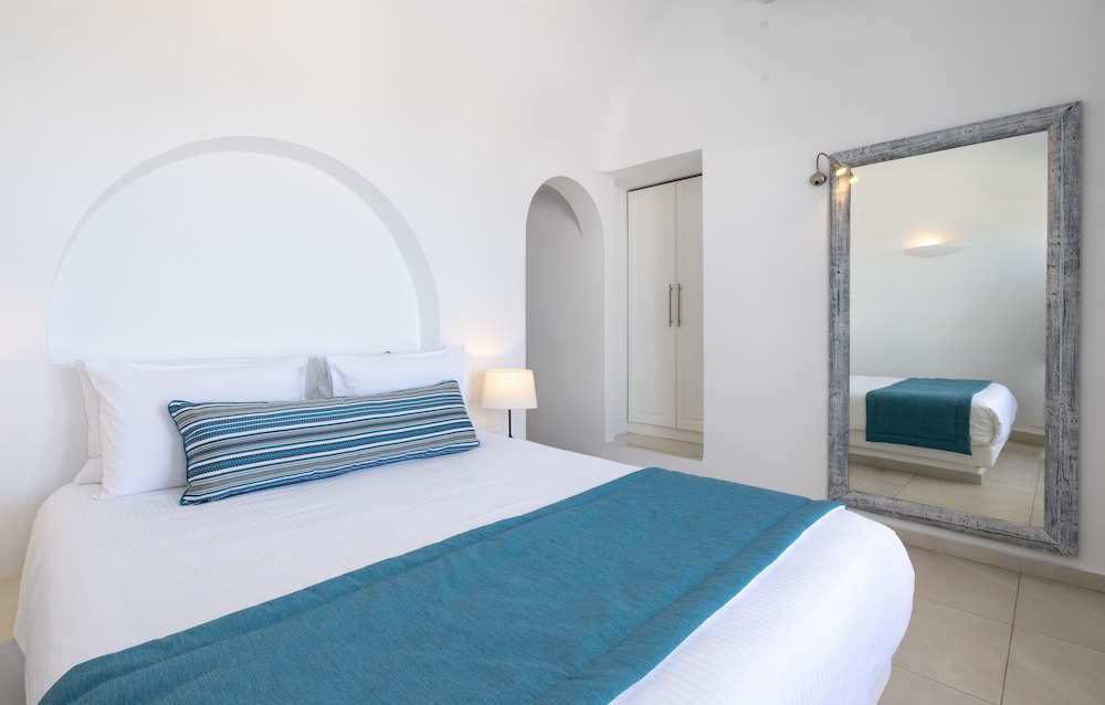 Amber Light Villas 30/70