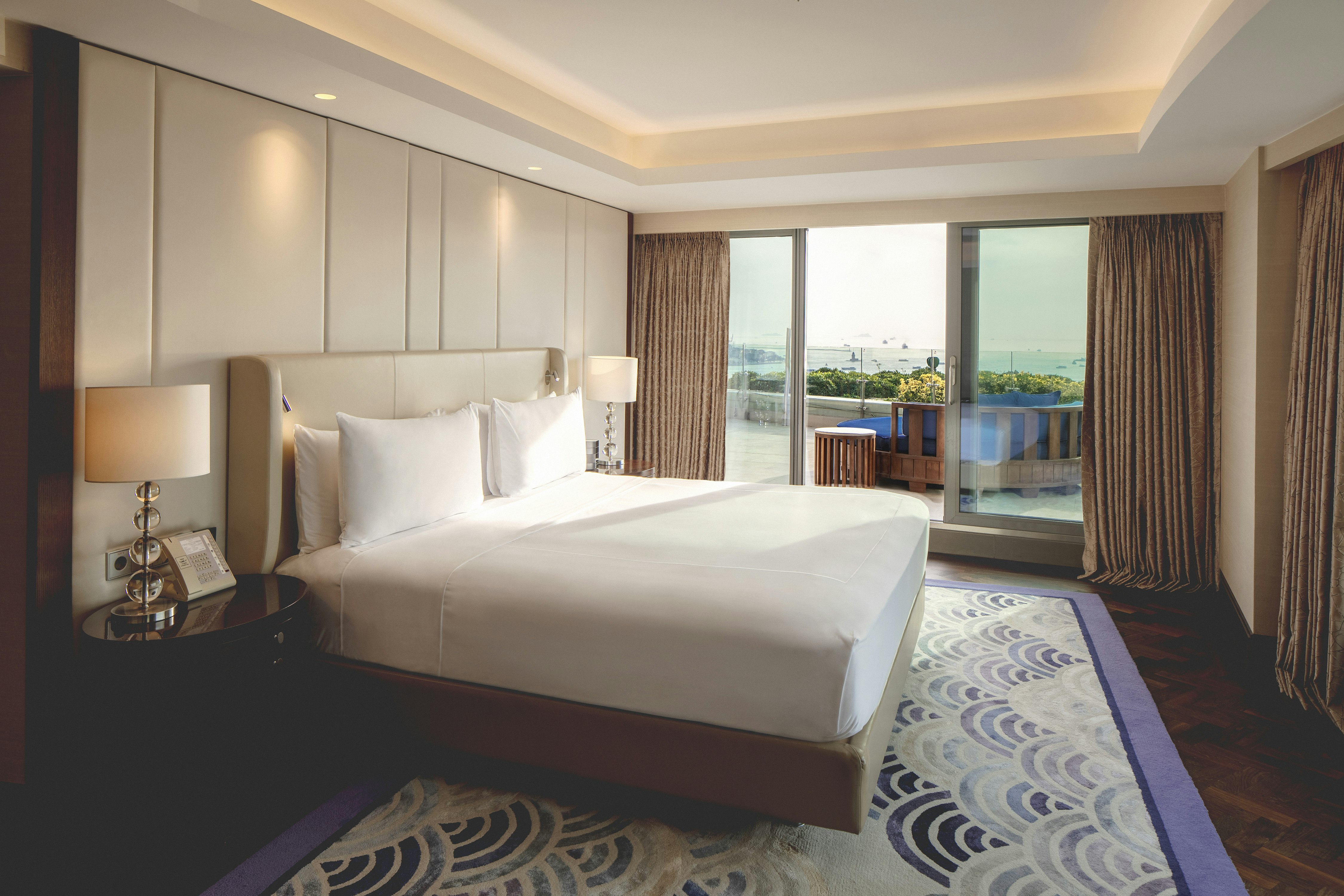 Conrad Istanbul Bosphorus 11/50