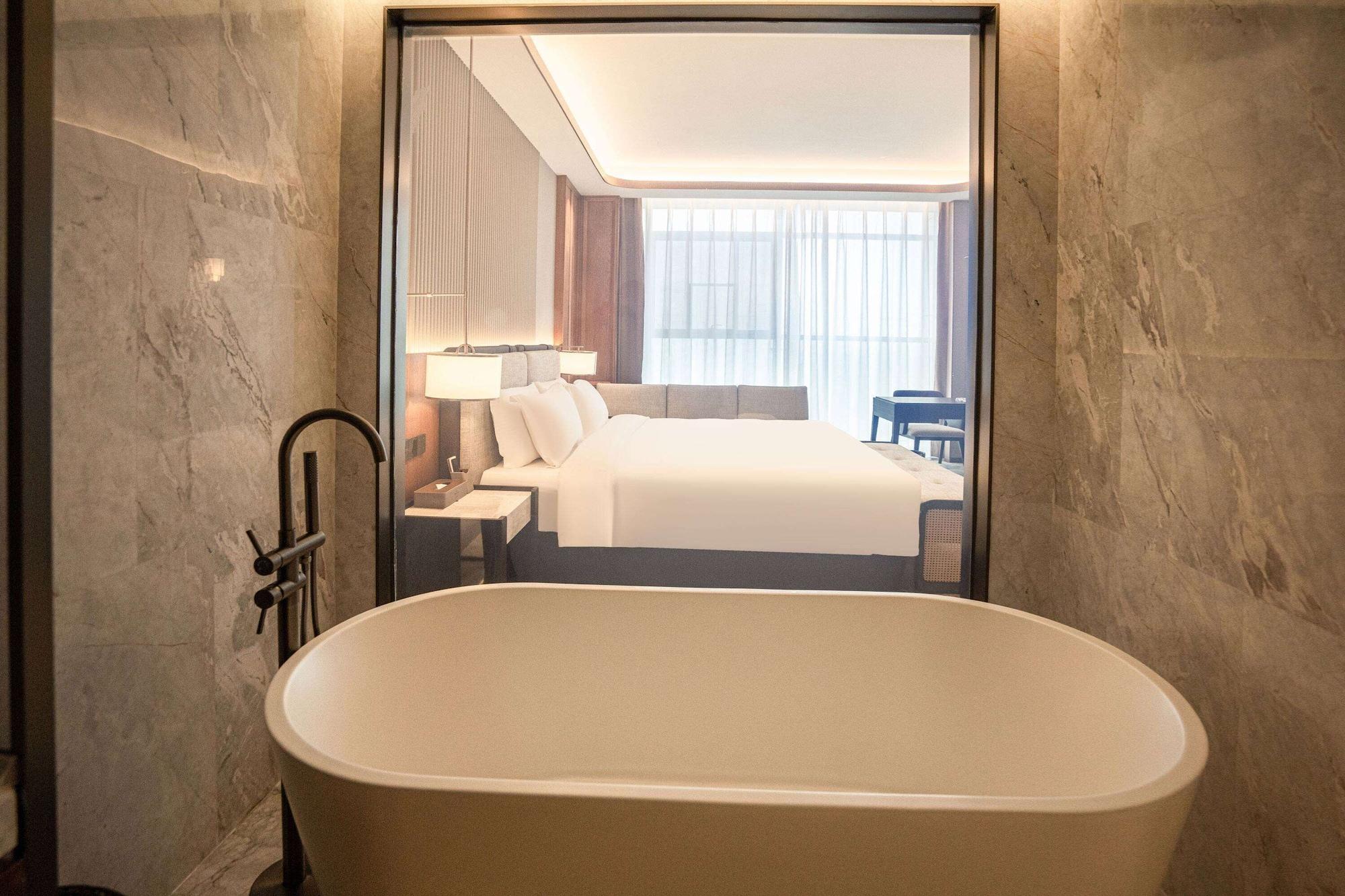 Howard Johnson by Wyndham Jufu Plaza Jinxi 30/30