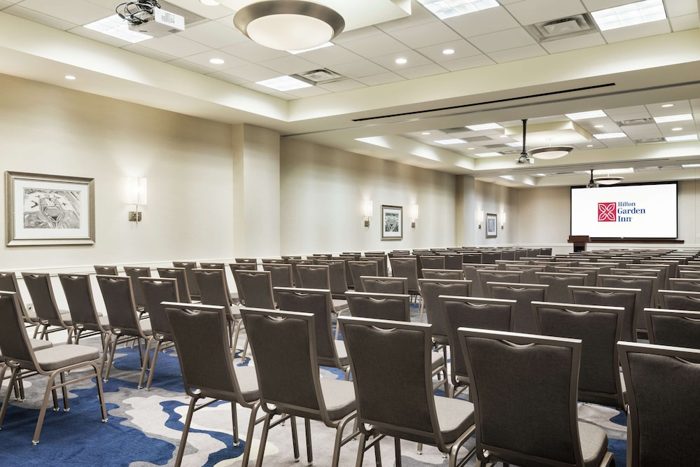 Hilton Garden Inn Tampa Airport 38/55