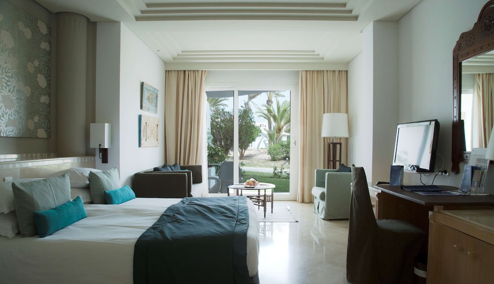 Radisson Blu Palace Resort and Thalasso 28/78