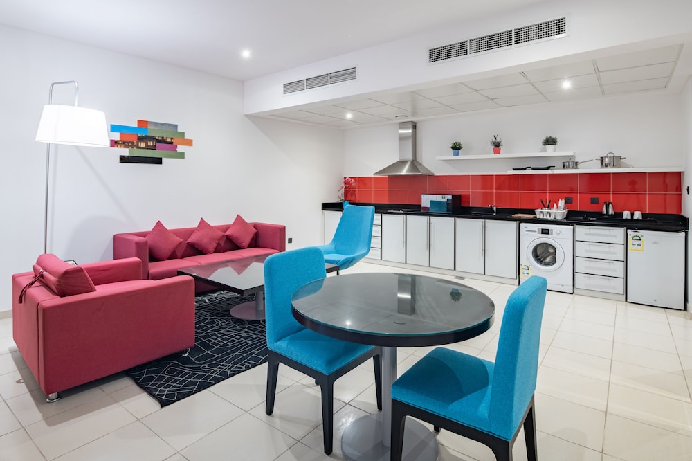 Radisson Hotel & Apartments Dammam Industry City 44/69