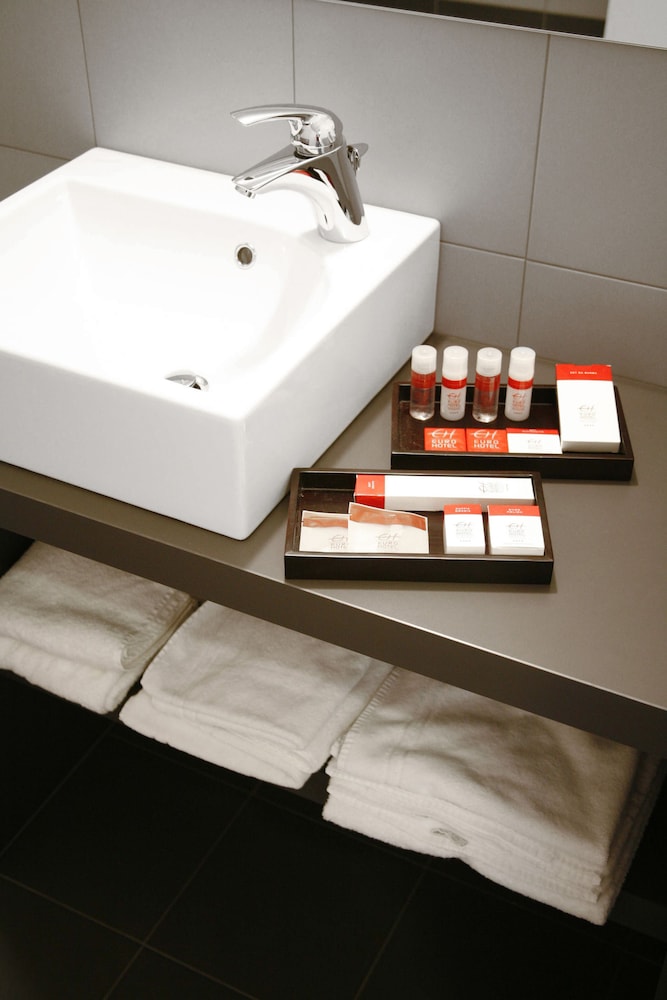 Euro Hotel Residence 42/42