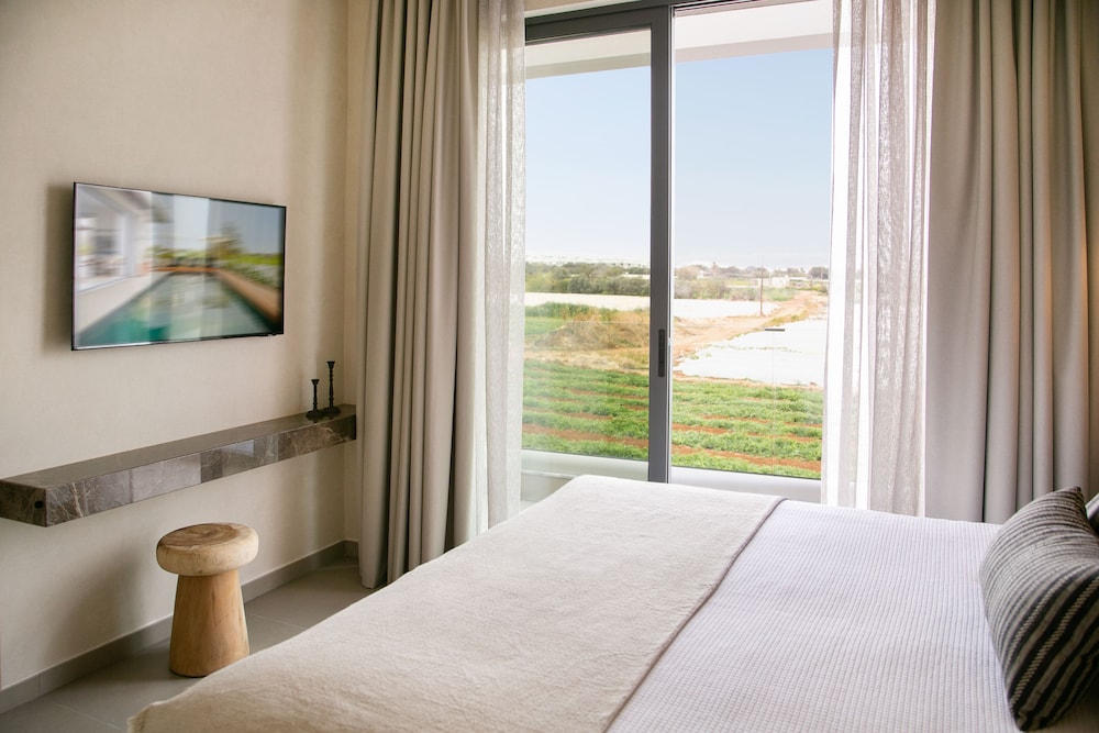 Lora Pearl Luxury Villa 12/66