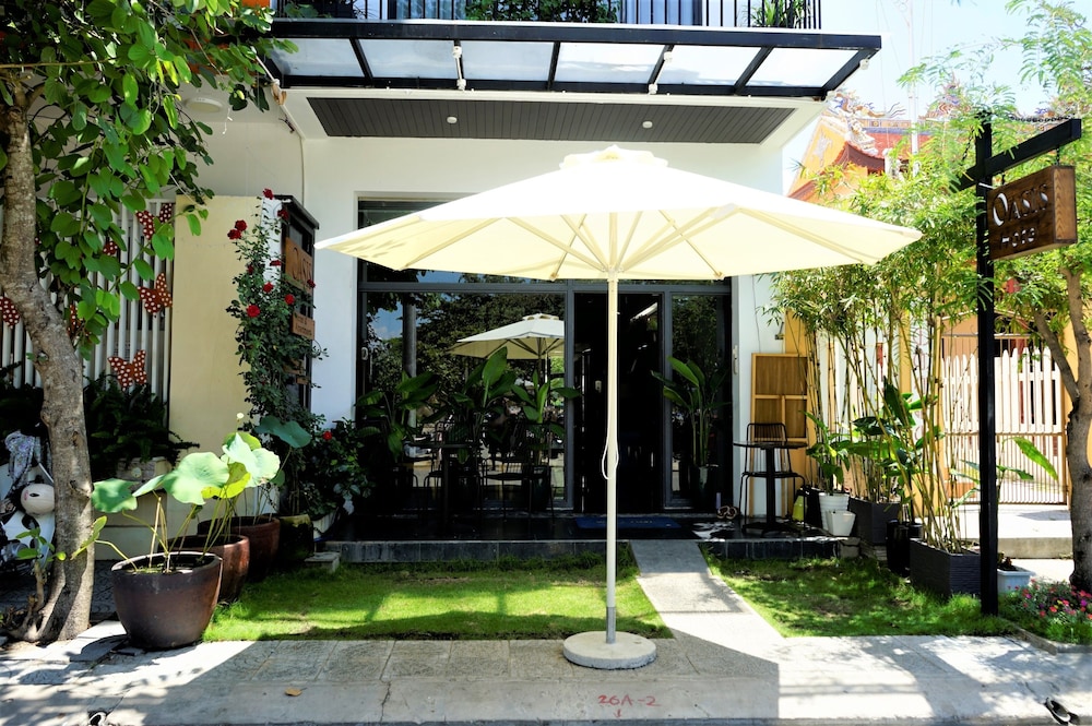Oasis Hotel & Apartment 3/50