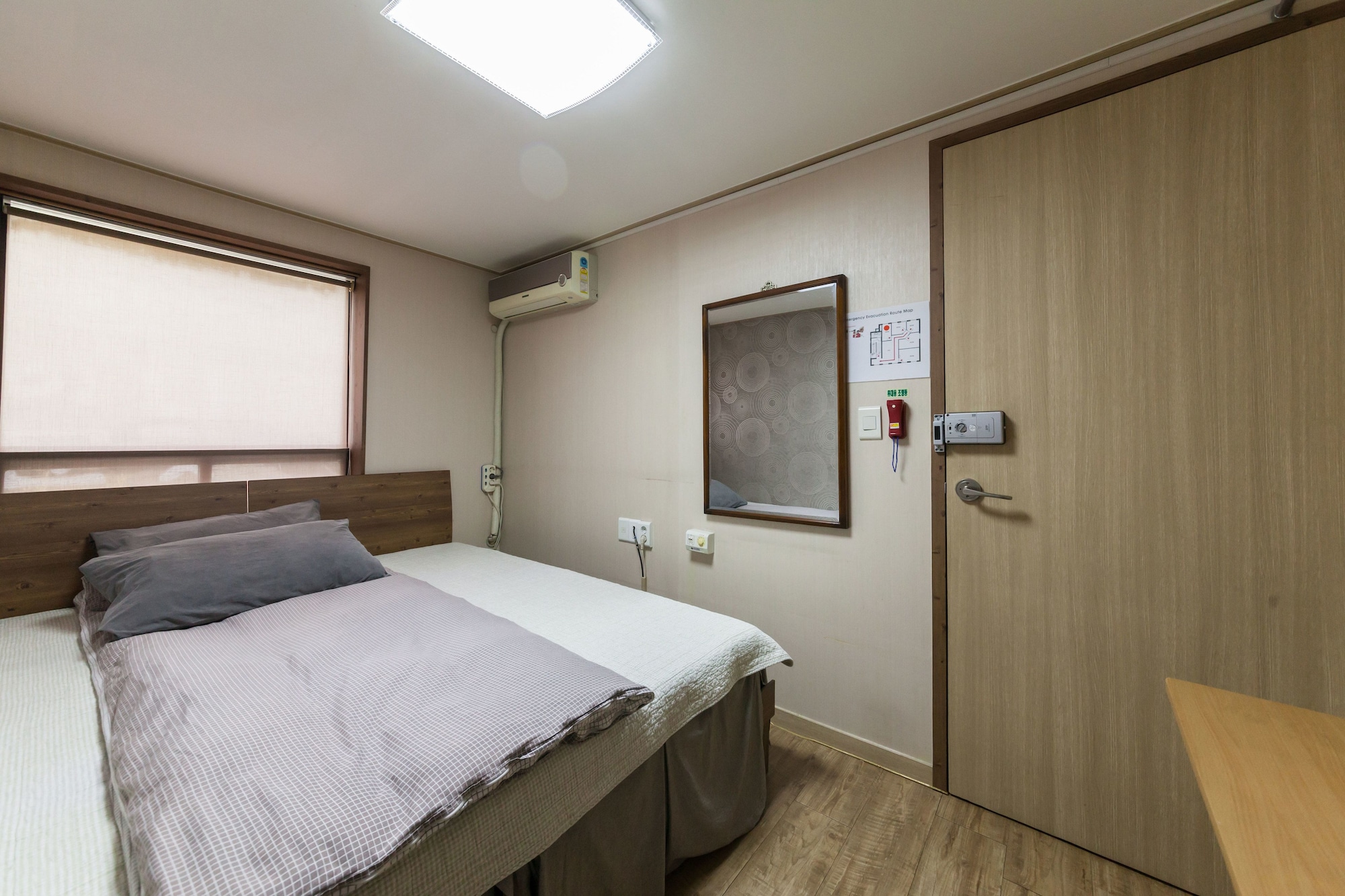 BASIC, DOUBLE BED