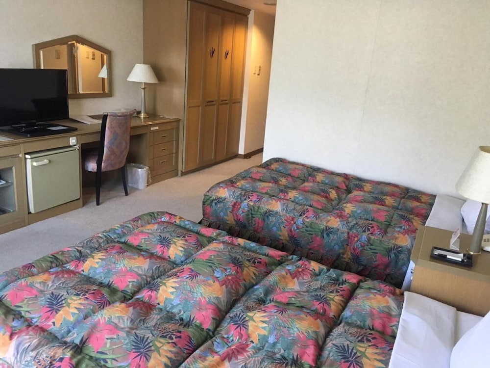 Breezbay Hotel & Resort Gero 17/77