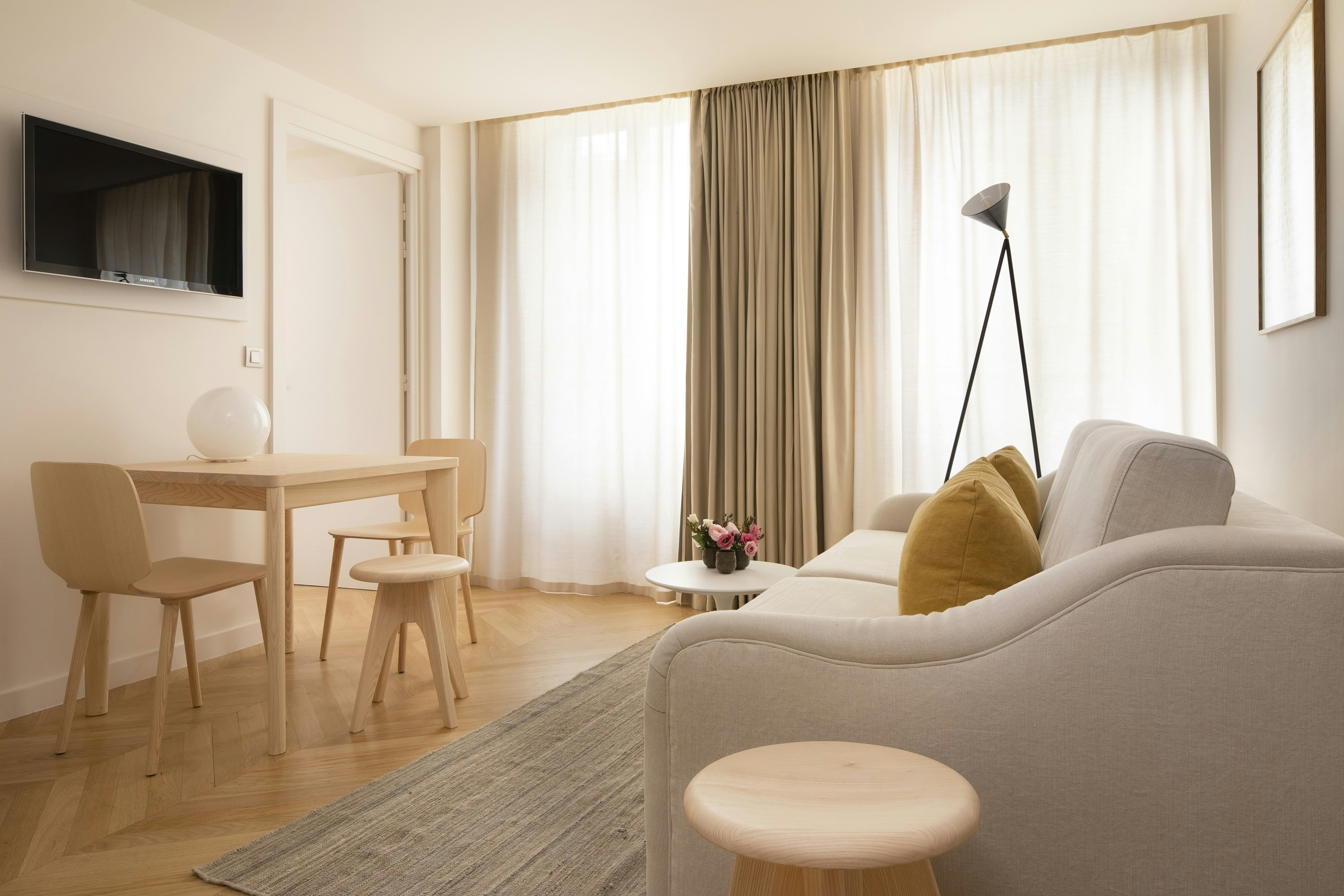 Residence Nell Paris 12/22