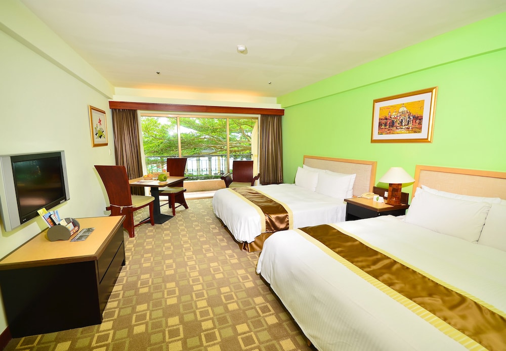 Howard Beach Resort Kenting 22/70
