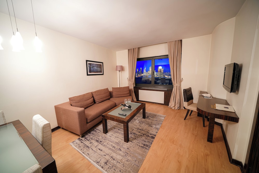 Surmeli Istanbul Hotel 52/72