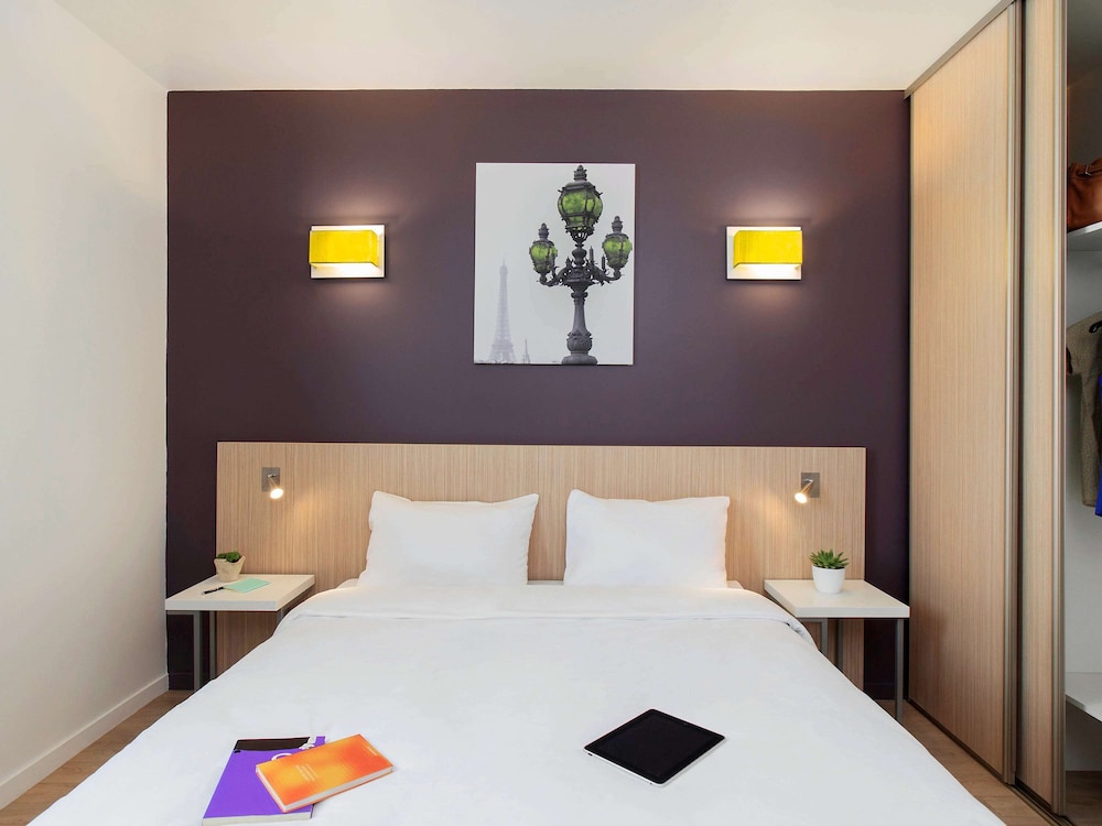 Adagio Access Paris Clichy 12/63