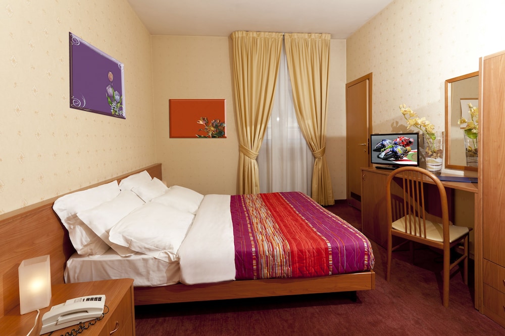 Hotel Donatello 40/53