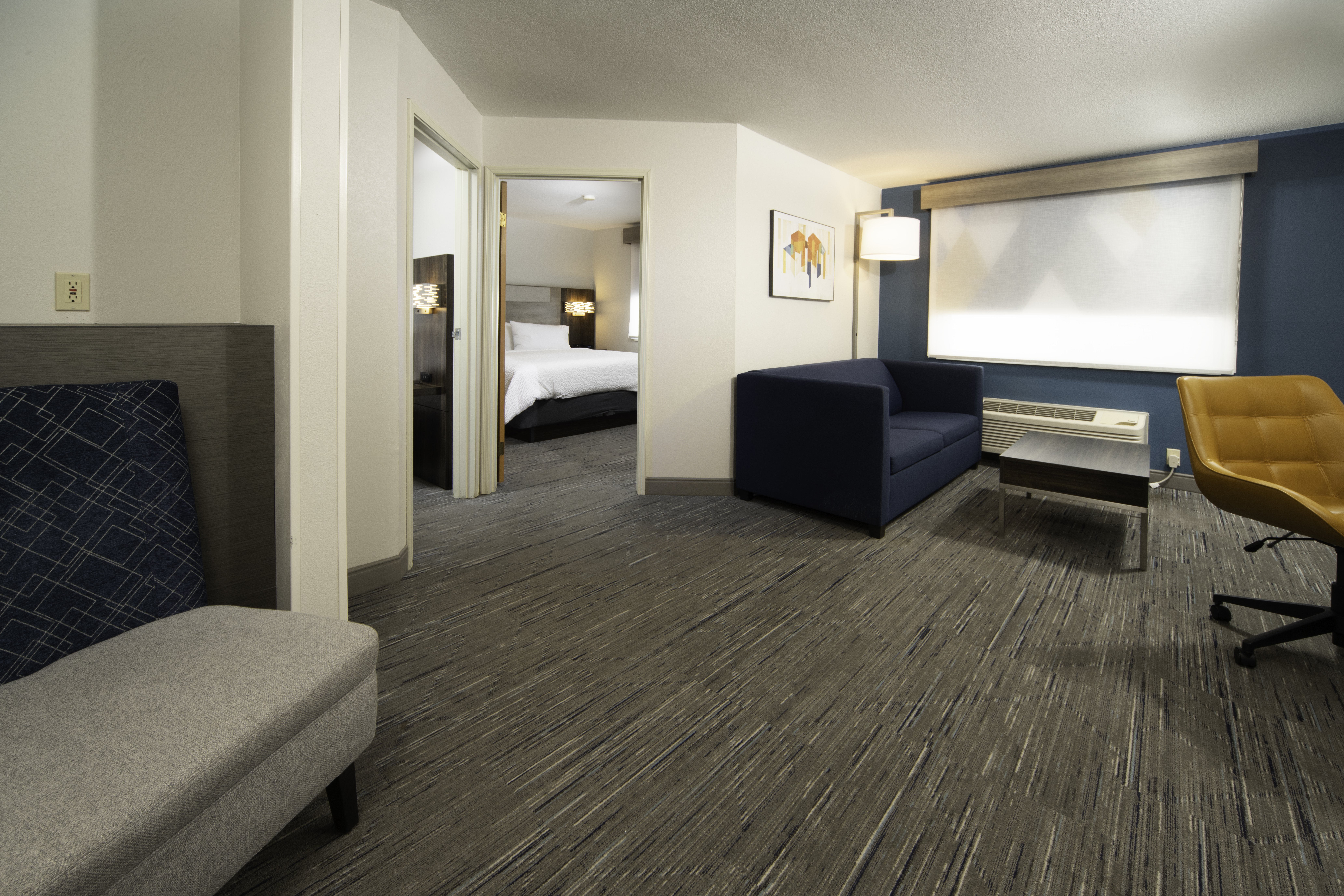 Holiday Inn Express Hotel Suites Canyon 46/67