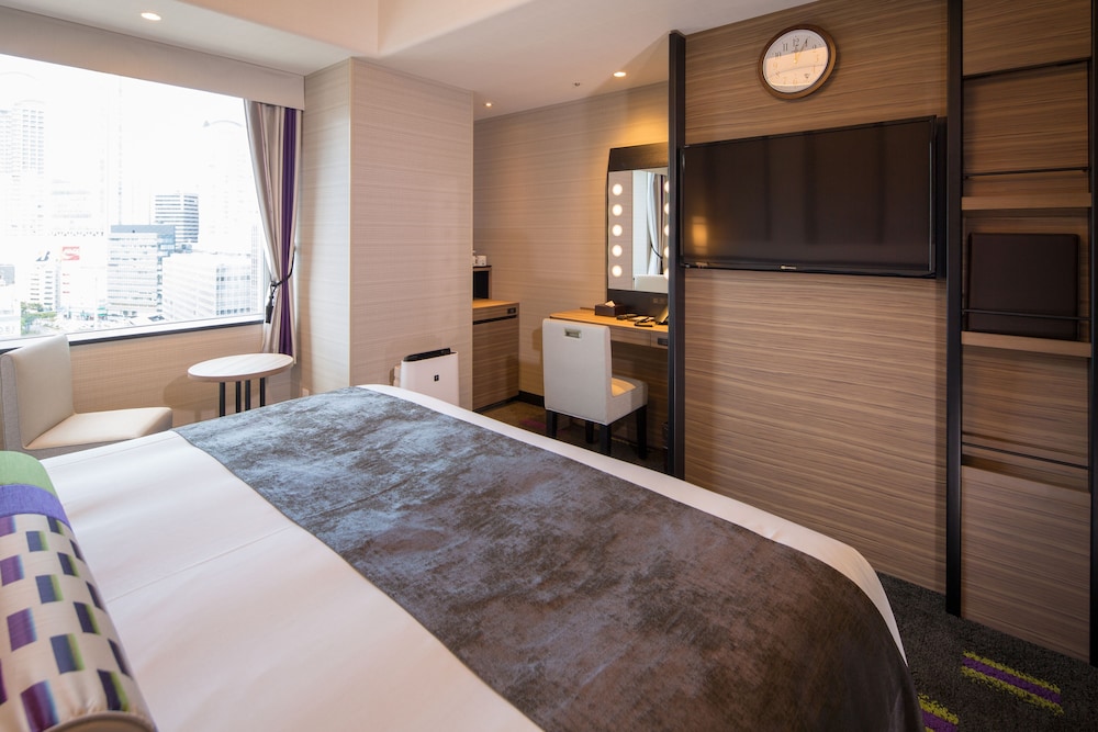 Hotel Monterey Le Frere Osaka 8/22