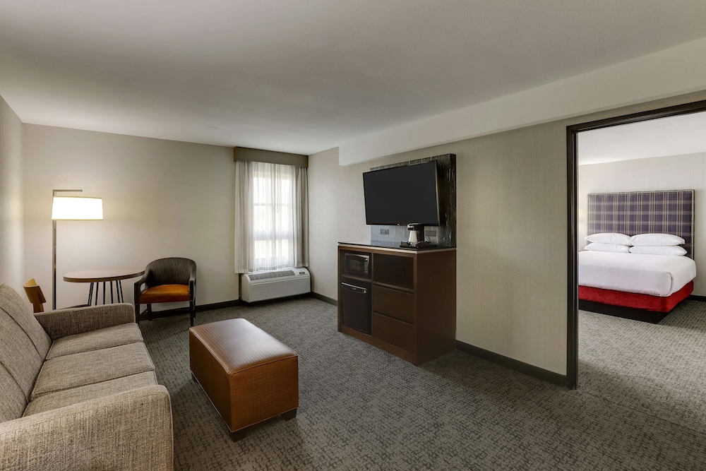 Drury Inn and Suites St. Joseph 33/45