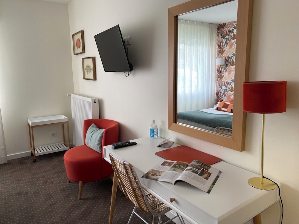 HÔTEL LE RÉGINA 30/59