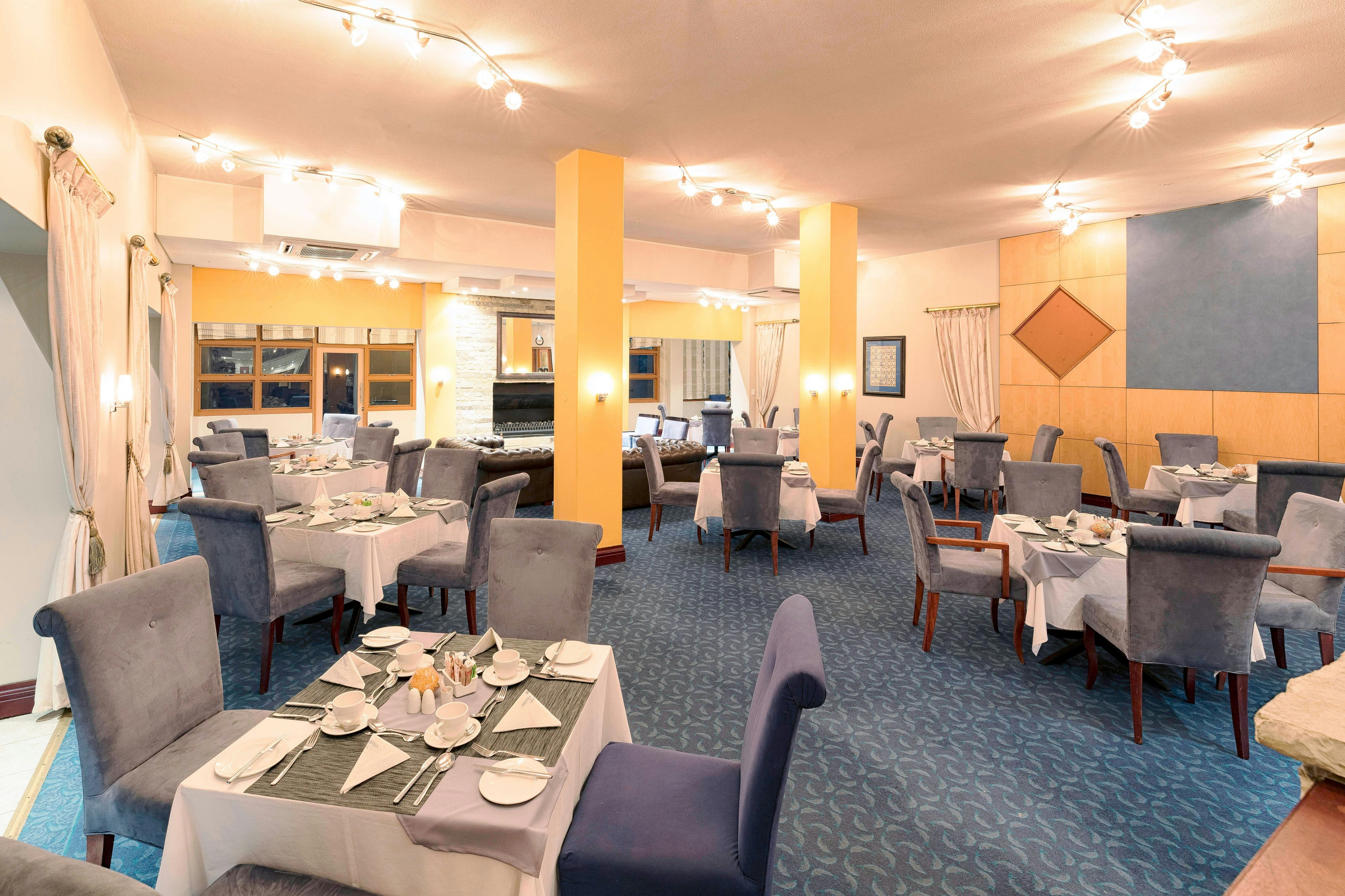 Protea Hotel By Marriott Walvis Bay Pelican Bay 4/10