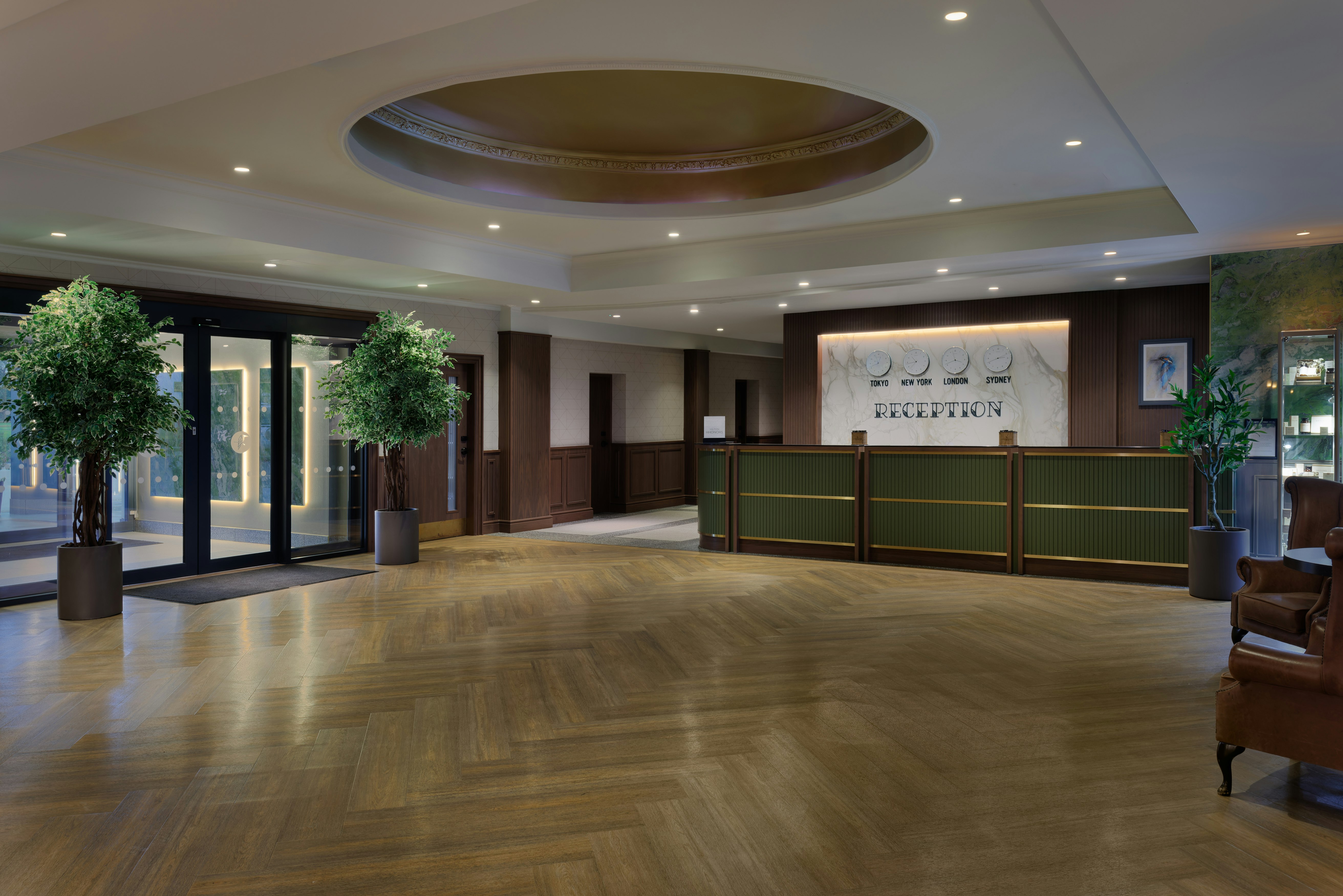 DoubleTree by Hilton Belfast Templepatrick Golf & Country Club 7/76
