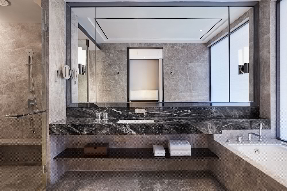 Sheraton Shanghai Fengxian 13/48