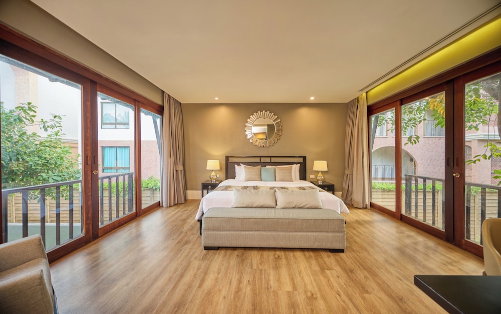 3 Bedrooms, Pool, Pavilion, Villa, 2 King Beds, Single Bed, Sea View