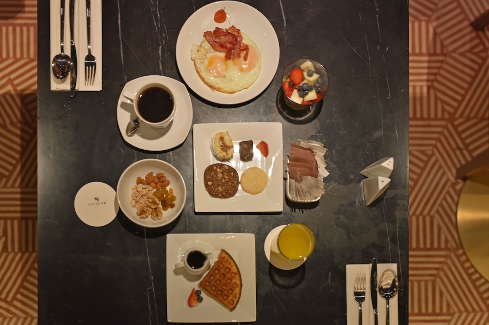 restaurant-cafeteria